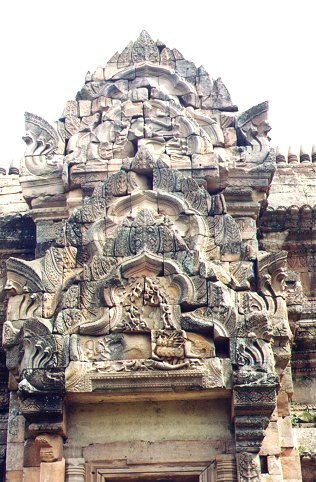 prasat-7-doorcrest-musicall.jpg - 58804 Bytes